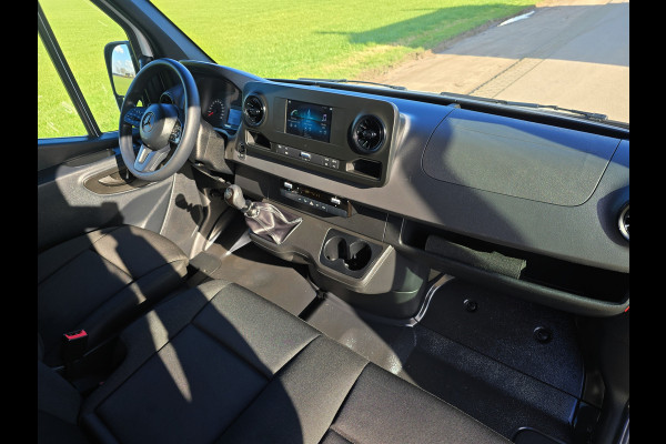 Mercedes-Benz Sprinter 317 1.9 CDI L3 H2 RWD - 170 Pk - Euro 6 - Camera - StoelVerwarming - MBUX