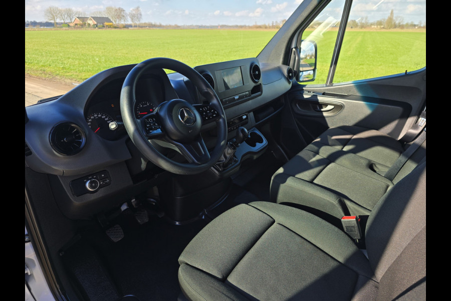 Mercedes-Benz Sprinter 317 1.9 CDI L3 H2 RWD - 170 Pk - Euro 6 - Camera - StoelVerwarming - MBUX