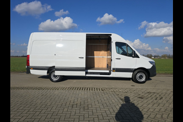 Mercedes-Benz Sprinter 317 1.9 CDI L3 H2 RWD - 170 Pk - Euro 6 - Camera - StoelVerwarming - MBUX