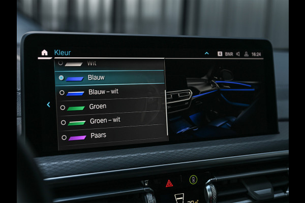 BMW X3 xDrive30e High Executive · M-Sport Pro · Comfort access · Head-up · Panoramadak · Adaptive cruise · Memory seats · Stuurverwarmi