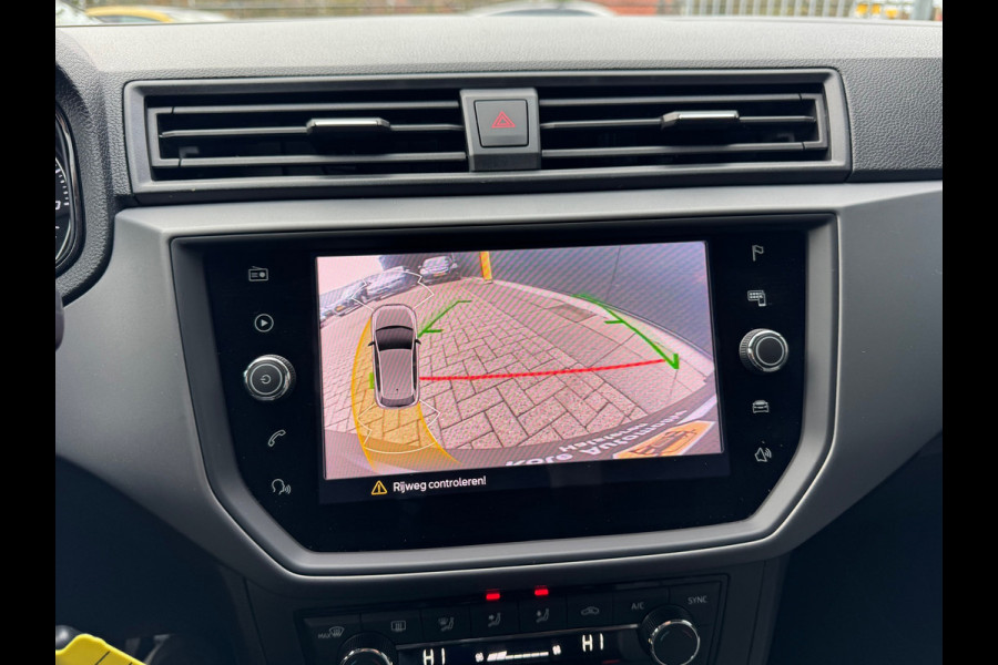 Seat Ibiza 1.0 TSI Style * Navigatie * Camera * Climate Control * Cruise *