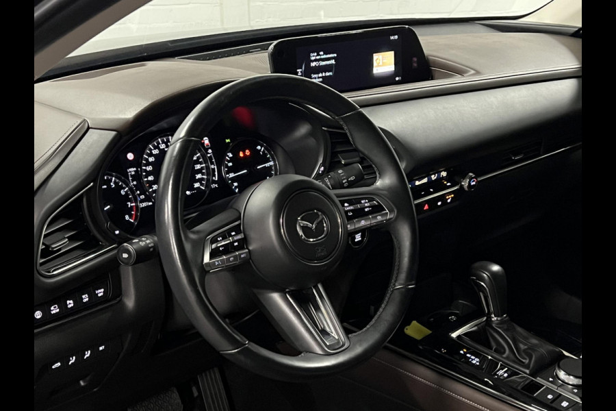 Mazda CX-30 2.0 e-SkyActiv-X M Hybrid AWD Luxury Trekhaak | Adapt. cruise | Stoel-/stuurverwarming | ​Carplay | 360 camera | Leder