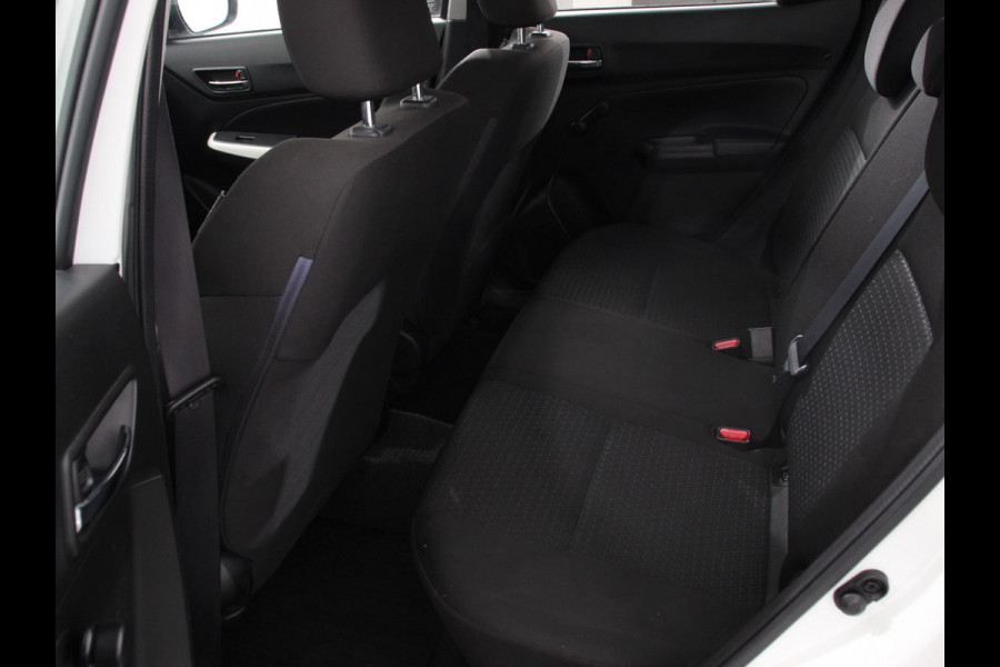 Suzuki Swift 1.2 Hybrid Club | Airco | Cruise Control Adaptive | Bluetooth | 5 deurs