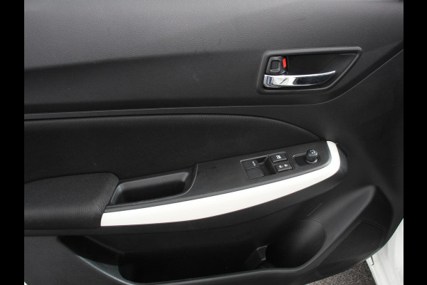 Suzuki Swift 1.2 Hybrid Club | Airco | Cruise Control Adaptive | Bluetooth | 5 deurs