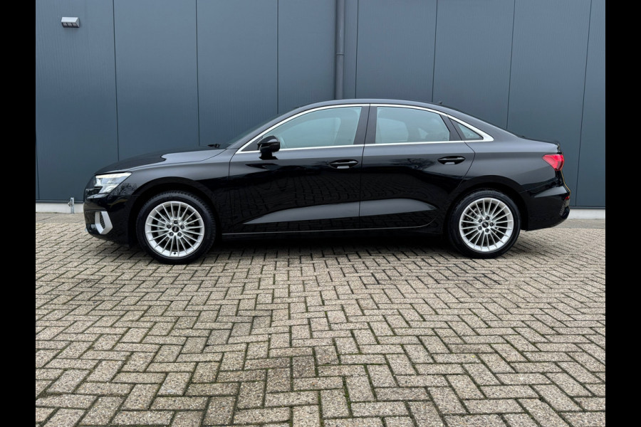 Audi A3 Limousine 30 TFSI Advanced edition * Navigatie * Parkeersensoren * Sportstoelen * Cruise Control *
