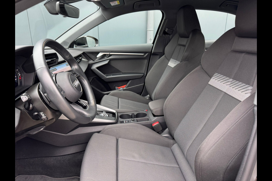 Audi A3 Limousine 30 TFSI Advanced edition * Navigatie * Parkeersensoren * Sportstoelen * Cruise Control *