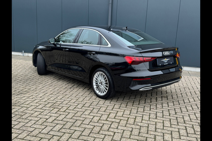 Audi A3 Limousine 30 TFSI Advanced edition * Navigatie * Parkeersensoren * Sportstoelen * Cruise Control *