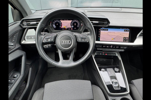 Audi A3 Limousine 30 TFSI Advanced edition * Navigatie * Parkeersensoren * Sportstoelen * Cruise Control *