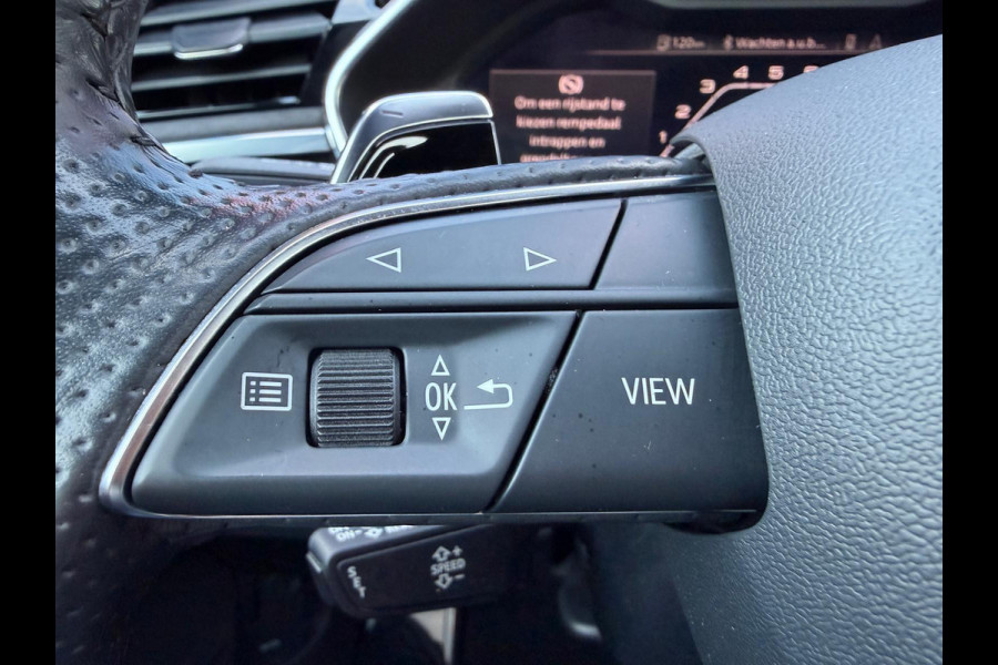 Audi RSQ3 Sportback TFSI Panorama / Led / Lane assist