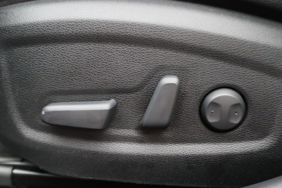 Kia ProCeed 1.4 T-GDI GT-PlusLine Panoramadak, H&K, Camera, ACC, Winter Pakket, Apple Carplay, DAB, 18''