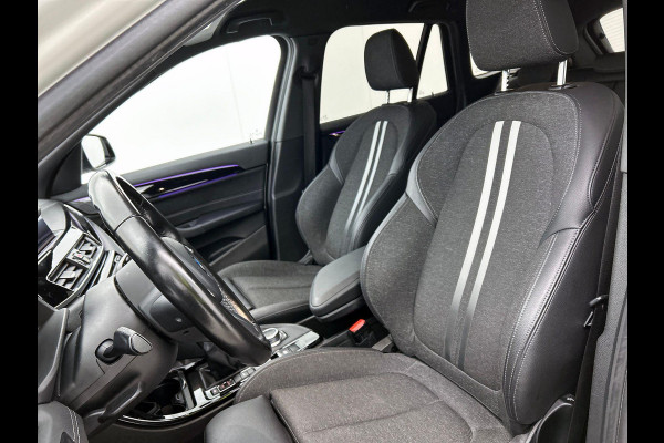 BMW X1 xDrive25e Exe. 221PK M Sport PLUG-In NAV | TREKHAAK | SFEERVERLICHTING