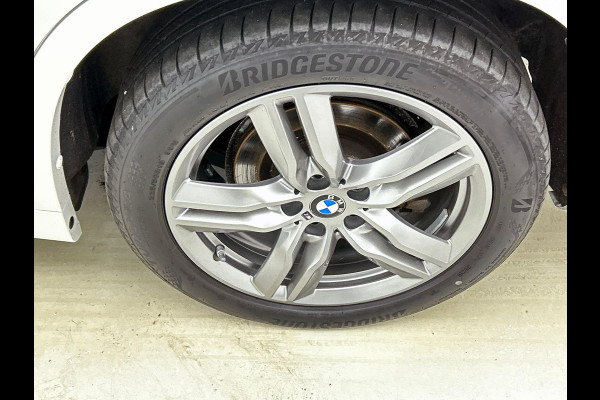 BMW X1 xDrive25e Exe. 221PK M Sport PLUG-In NAV | TREKHAAK | SFEERVERLICHTING