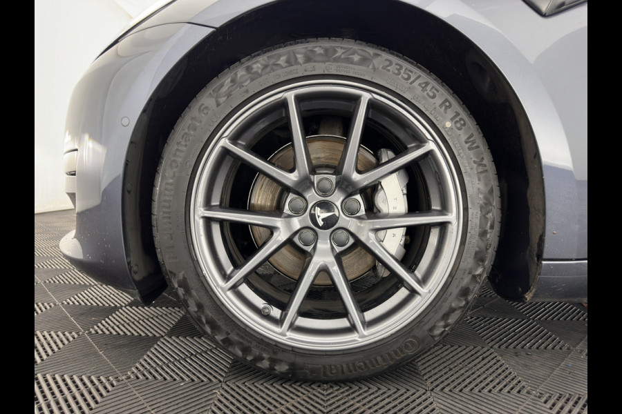 Tesla Model 3 Standard RWD Plus 60 kWh [ 3-Fase ] (INCL-BTW) Aut. *PANO | AUTO-PILOT | LEATHER | KEYLESS | FULL-LED | MEMORY-PACK | TOP-VIEW | DAB | CARPLAY | DIGI-COCKPIT | LANE-ASSIST | COMFORT-SEATS | 18"ALU*