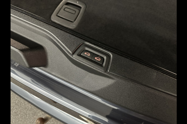 BMW X5 45e M-Stoelen | M-Performance | 360 Camera | ACC | Indiv. Leder | Harman-Kardon | Laser-LED | Keyless-Entry | Stoelventilatie | Head-Up | Memory | 21'' | Sfeerverlichting | Trekhaak | Luchtvering | Rij-Assistent Pro | Carplay | Black-Optic | Draadloos Laden.