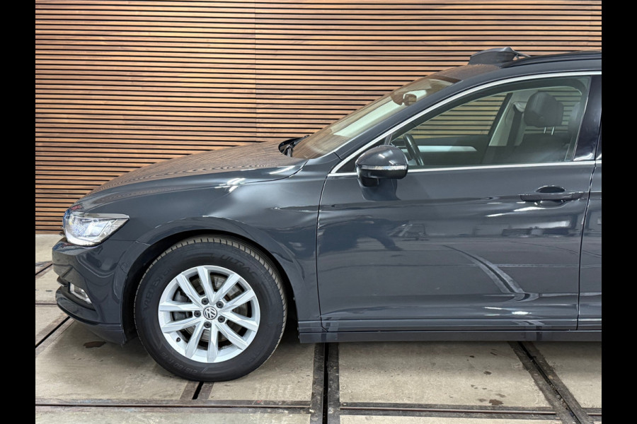 Volkswagen Passat Variant 1.4 TSI ACT Highline | Pano | Navi | Massagestoel | Camera | LED | Adaptive Cruise