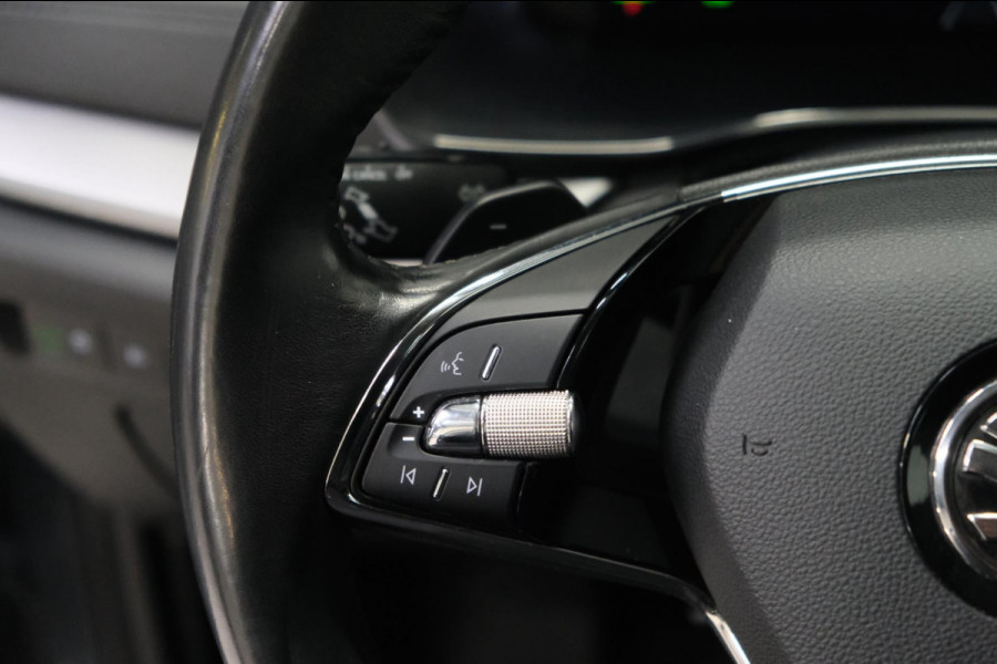 Škoda Octavia Combi 1.4 TSI iV PHEV Business Edition - N.A.P. Airco, Cruise, Navi, PDC, Trekhaak.