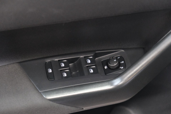 Volkswagen Polo 1.0 TSI Life Automaat - N.A.P. Airco, Cruise, PDC, Virtual Cockpit!