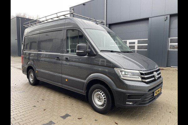 Volkswagen Crafter 35 2.0 TDI 140pk automaat L3H3 ( voorheen L2H2 ) Trendline / vaste prijs rijklaar € 16.950 ex btw / lease vanaf € 285 / grijs metallic / airco / cruise / pdc rondom / trekhaak / imperial