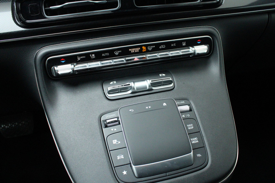 Mercedes-Benz Eqv 300 L2 / AMG / New Model / Luchtvering / 7-Persoons / Vol Opties / NIEUWSTAAT