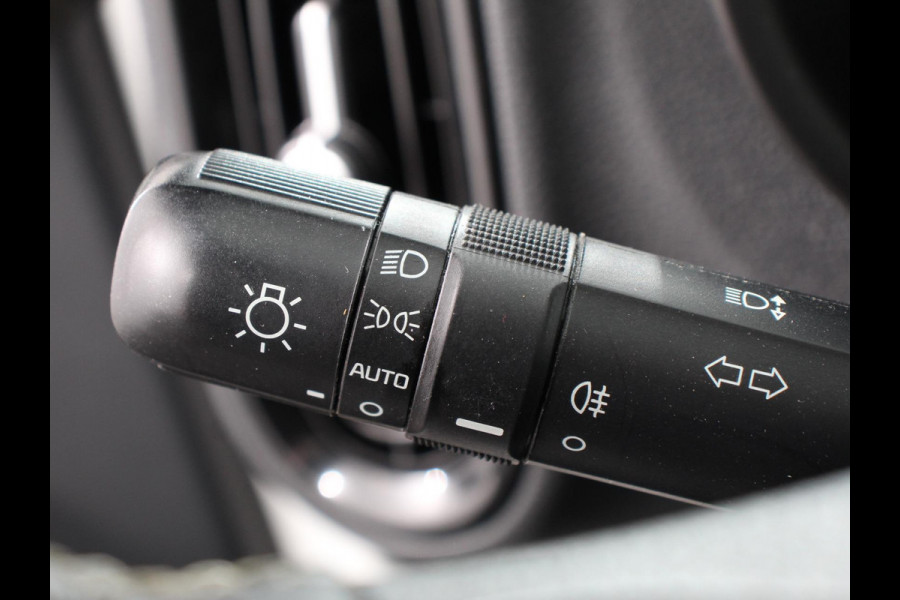 Kia Picanto 1.0 DPi Automaat DynamicLine | Navigatie | Apple Carplay/Android Auto | Airco | Camera | DAB | Lichtmetalen velgen | Bluetooth | Cruise Control