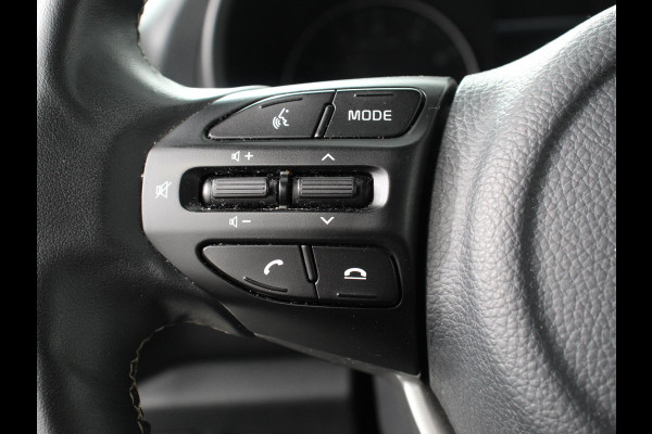 Kia Picanto 1.0 DPi Automaat DynamicLine | Navigatie | Apple Carplay/Android Auto | Airco | Camera | DAB | Lichtmetalen velgen | Bluetooth | Cruise Control