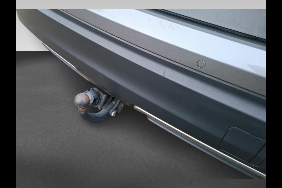 Nissan QASHQAI 1.3 DIG-T Premium Edition automaat | lederen interieur | trekhaak