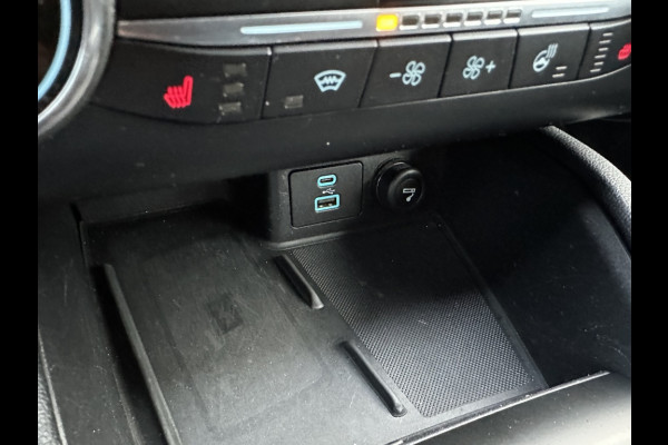 Ford Kuga 1.5 EcoB. ST-Line X TREKHAAK! TECHPACK! WINTERPACK!