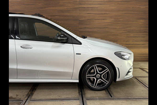 Mercedes-Benz B-Klasse 250 e Bus. Solution AMG Limited | Pano | Elektr stoelen + memory | Sfeer | Widescreen | LED Matrix | Camera