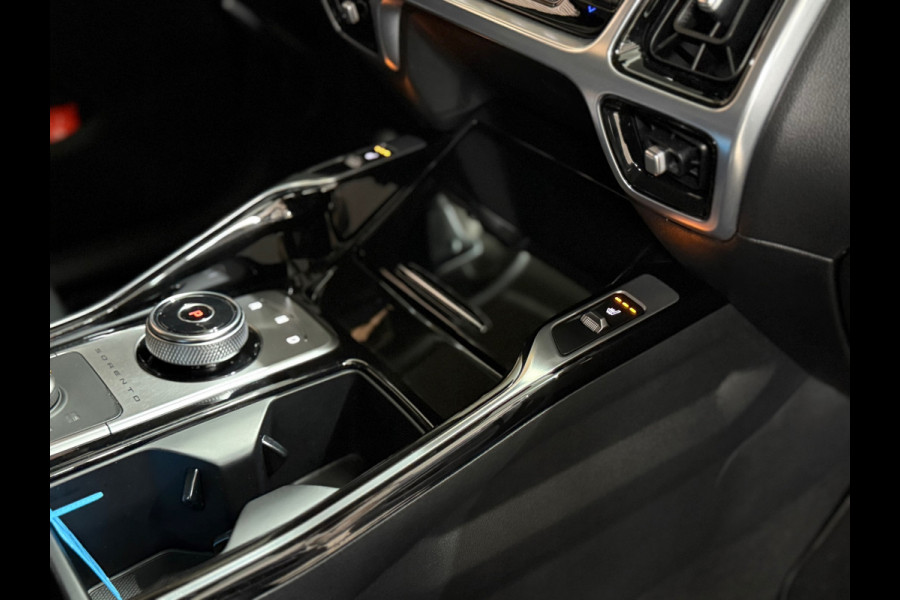 Kia Sorento 1.6 T-GDI Plug-in Hybrid 4WD DynamicLine 7p. | Luxe Leer | Afn. Trekhaak | Winterpakket | Adaptive Cruise