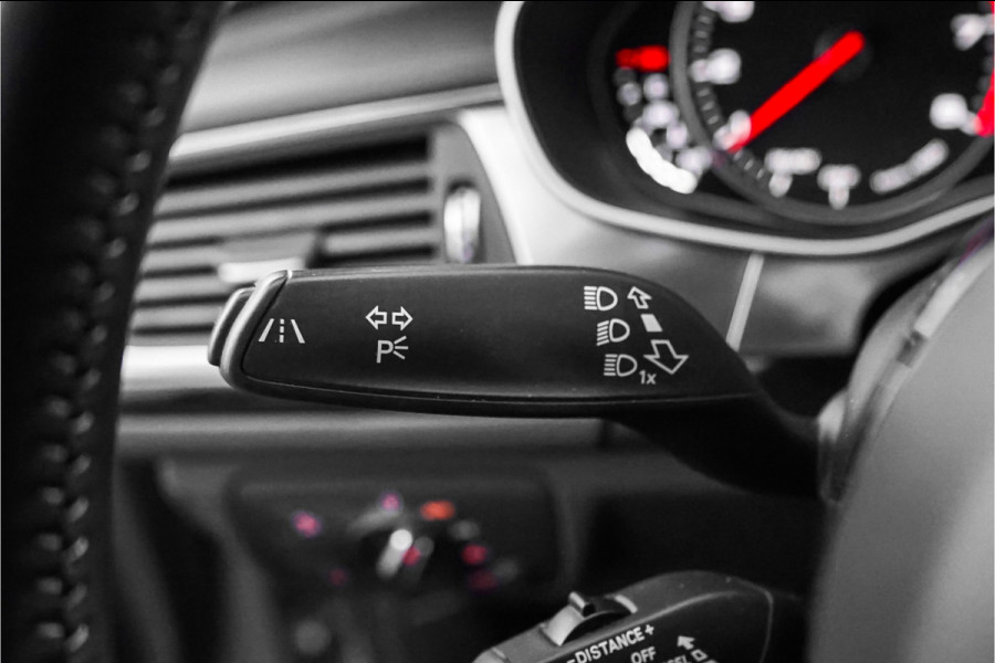 Audi A6 Avant 1.8 TFSI Ultra S line Edition Pano ACC Camera 20"