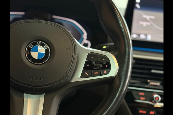 BMW 5 Serie 530e High Executive M-Sport Shadow Line | Laser | LCI | Pano | Drive Assist Prof | 19' inch