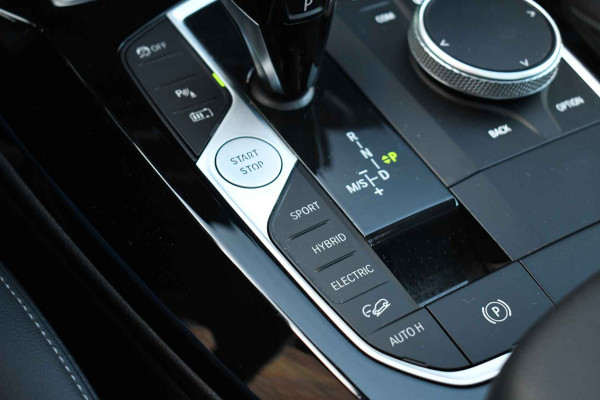 BMW X3 xDrive30e M-Sport Pano H/K El-zetels HUD 360 Adp-demping Gesture