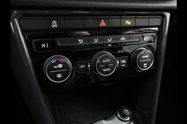 Volkswagen T-Roc 1.5 TSI Sport 150 pk Automaat (DSG) | Navigatie | Panoramadak | Parkeersensoren | Adaptieve cruise control | Keyless |