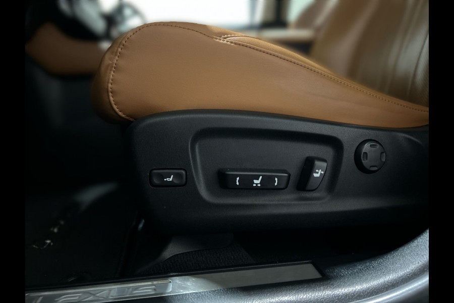 Lexus RX 450h AWD President Line Panoramadak | "20 inch Lichtmetalen Velgen | Leder Interieur | Bomvol!