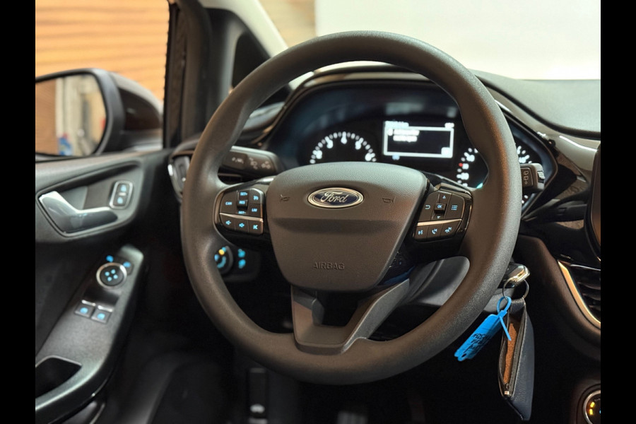 Ford Fiesta 1.1 Trend 5 deurs | Cruise Control | Airco | NAP | Bluetooth | Verwarmde Voorruit