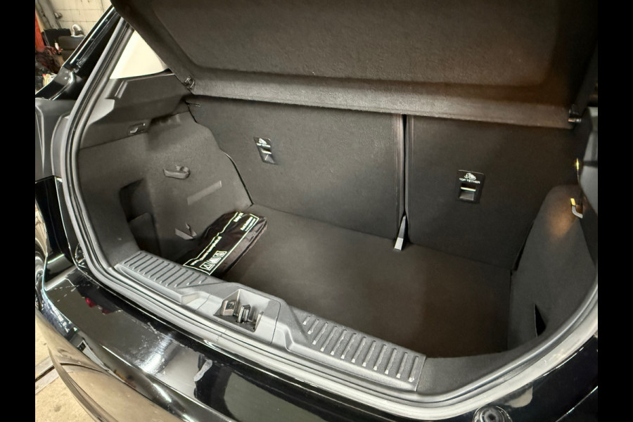 Ford Fiesta 1.1 Trend 5 deurs | Cruise Control | Airco | NAP | Bluetooth | Verwarmde Voorruit