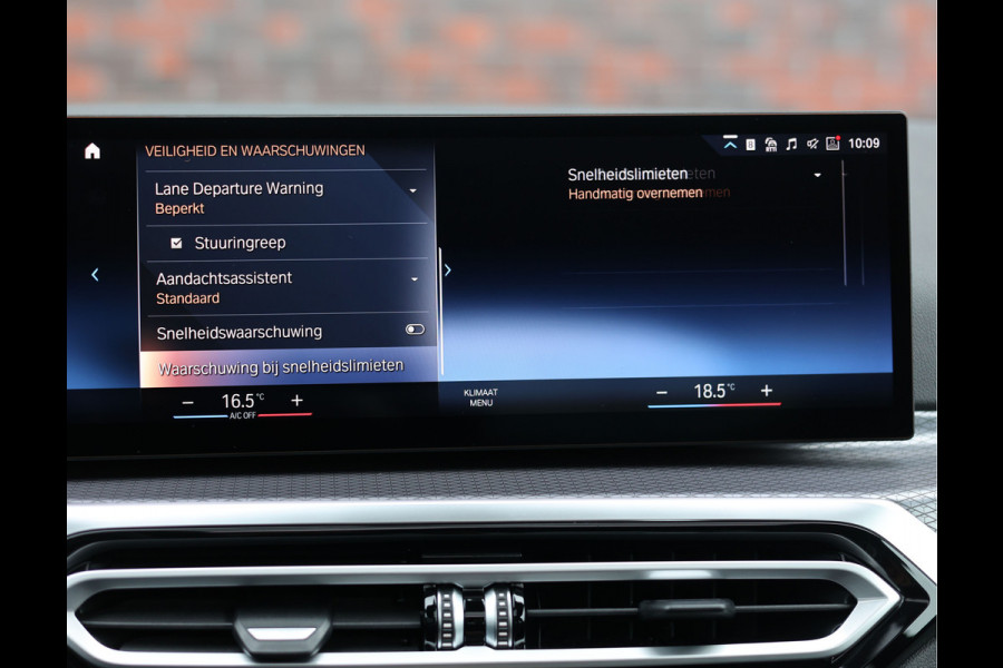 BMW 4 Serie Coupé 420i | M-Sport - HUD - Schuifdak