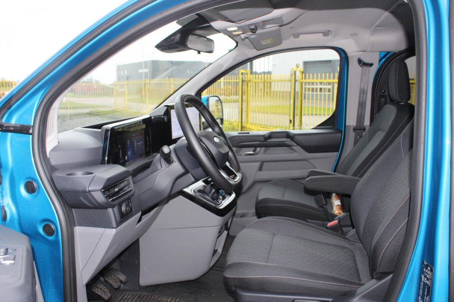 Ford Transit Custom 300 2.0 TDCI Dubbele Cabine L1H1 Limited | Trekhaak | Driver Assistance Pack | Stuurwielverwarming | Dubbele Zijschuifdeur | Camera | Navigatie