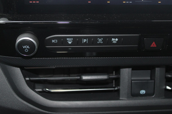 Ford Transit Custom 300 2.0 TDCI Dubbele Cabine L1H1 Limited | Trekhaak | Driver Assistance Pack | Stuurwielverwarming | Dubbele Zijschuifdeur | Camera | Navigatie