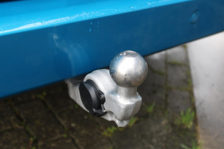 Ford Transit Custom 300 2.0 TDCI Dubbele Cabine L1H1 Limited | Trekhaak | Driver Assistance Pack | Stuurwielverwarming | Dubbele Zijschuifdeur | Camera | Navigatie