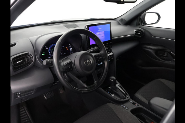 Toyota Yaris Cross 1.5 Hybrid 115 First Edition | Afneembare trekhaak | Navigatie | Apple Carplay & AndroidAUTO |