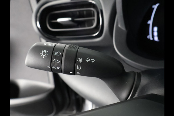 Toyota Yaris Cross 1.5 Hybrid 115 First Edition | Afneembare trekhaak | Navigatie | Apple Carplay & AndroidAUTO |