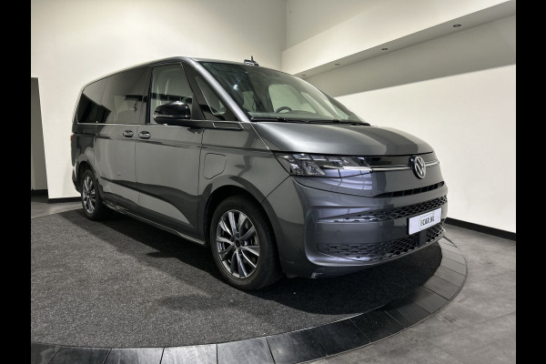 Volkswagen Multivan 1.4 eHybrid L2 Bulli Edition Parkeercamera | Navigatie | Extra Stoelen aanwezig