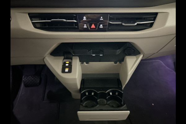 Volkswagen Multivan 1.4 eHybrid L2 Bulli Edition Parkeercamera | Navigatie | Extra Stoelen aanwezig