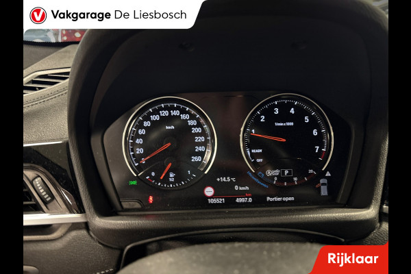 BMW X2 SDrive20i High Executive/M-pakket/leer/navi/camera/head up/stoelverw