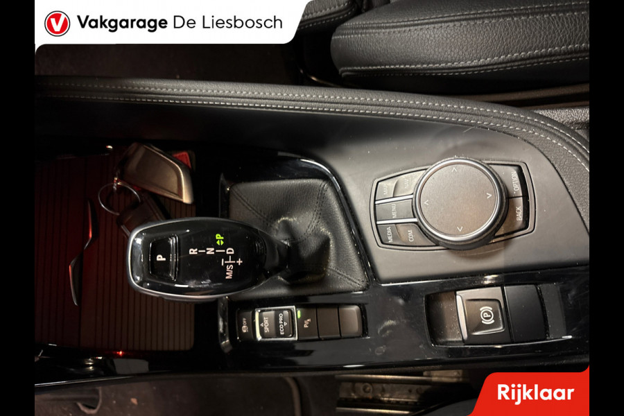 BMW X2 SDrive20i High Executive/M-pakket/leer/navi/camera/head up/stoelverw