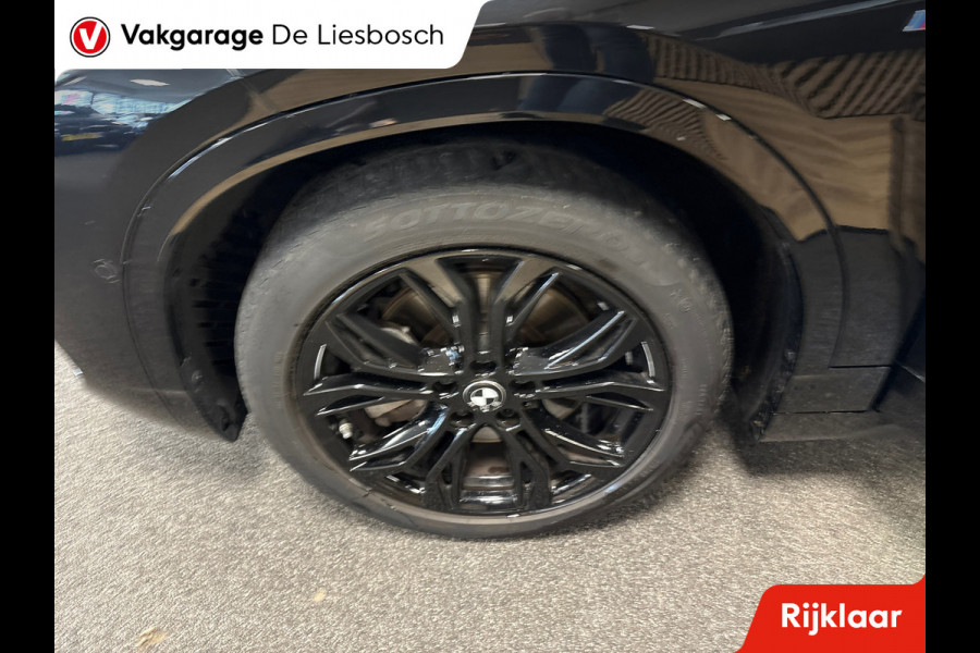 BMW X2 SDrive20i High Executive/M-pakket/leer/navi/camera/head up/stoelverw