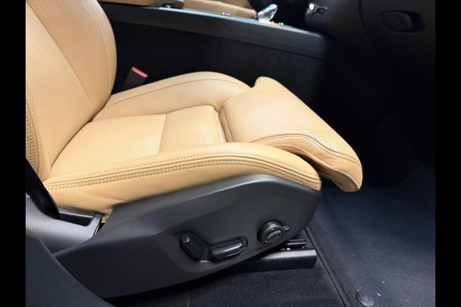 Volvo XC60 2.0 T8 Plug-in hybrid AWD 456PK BLACK-LINE R-DESIGN PANO/360CAM/H&K/STOEL-M/CARPLAY/