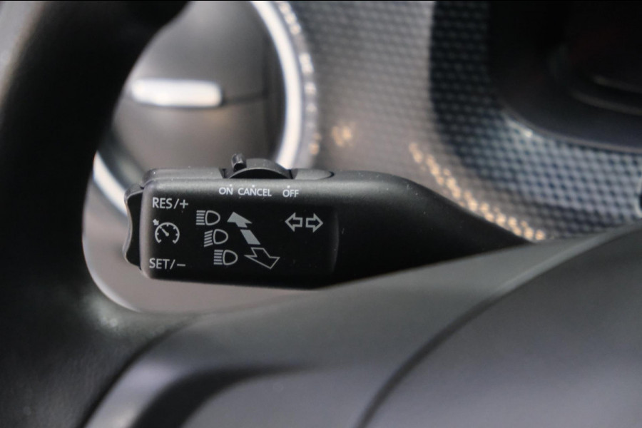 Volkswagen e-Up! N.A.P. Airco, Cruise, PDC, Carplay, Camera.