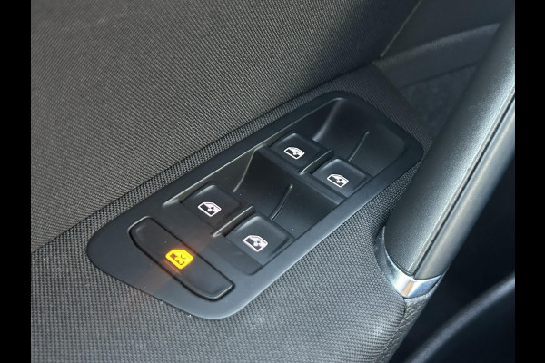 Volkswagen e-Golf E-Golf Full Led Carplay Clima Pdc Adaptive cruise Aut Verlichting Stoelverwarming